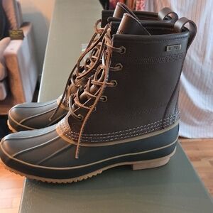 Waterproof Brown Lace-Up Boots
